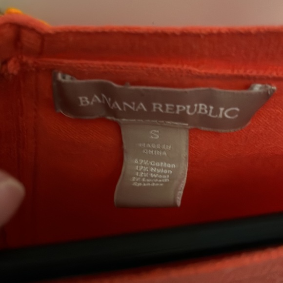 Coral Banana Republic Sweater - Picture 3 of 3